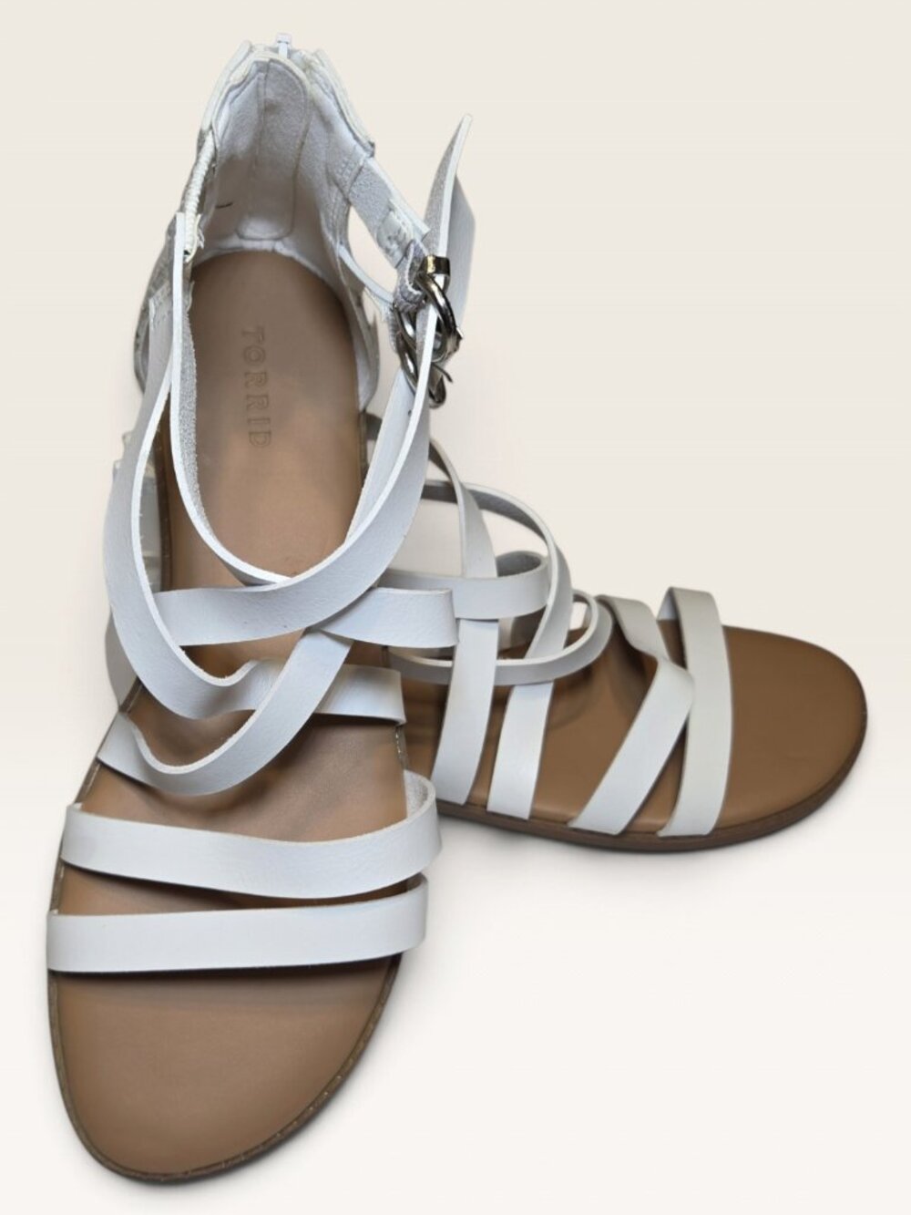Torrid White Strappy Gladiator Flat Sandals Ankle Zip Size 10.5 WW Extra Wide